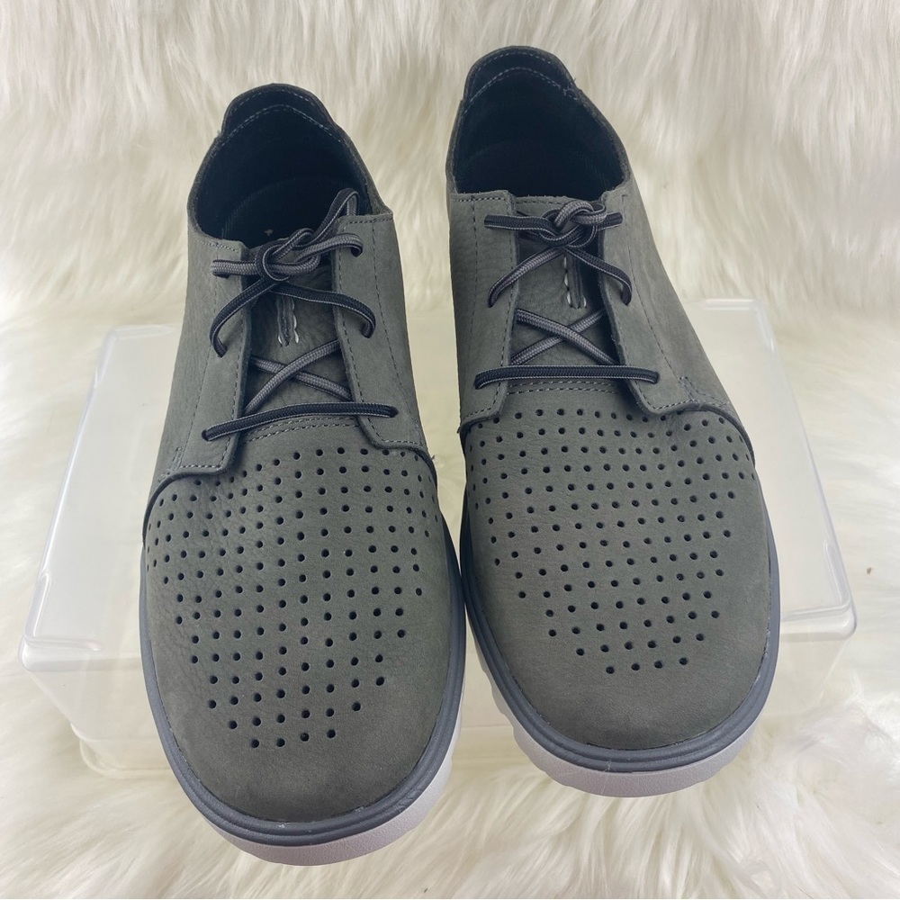 MERRELL DOWNTOWN LACE UP SHOES